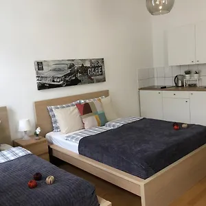 Апартаменты New, Bright Near The Metro!, Вена